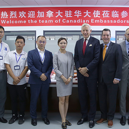 Canada Ambassador to China with Consolate General in Shanghai team visit Suzhou for N95 mask delivery